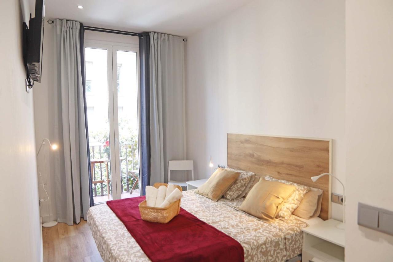 Hostal Gracia Barcelona Luaran gambar