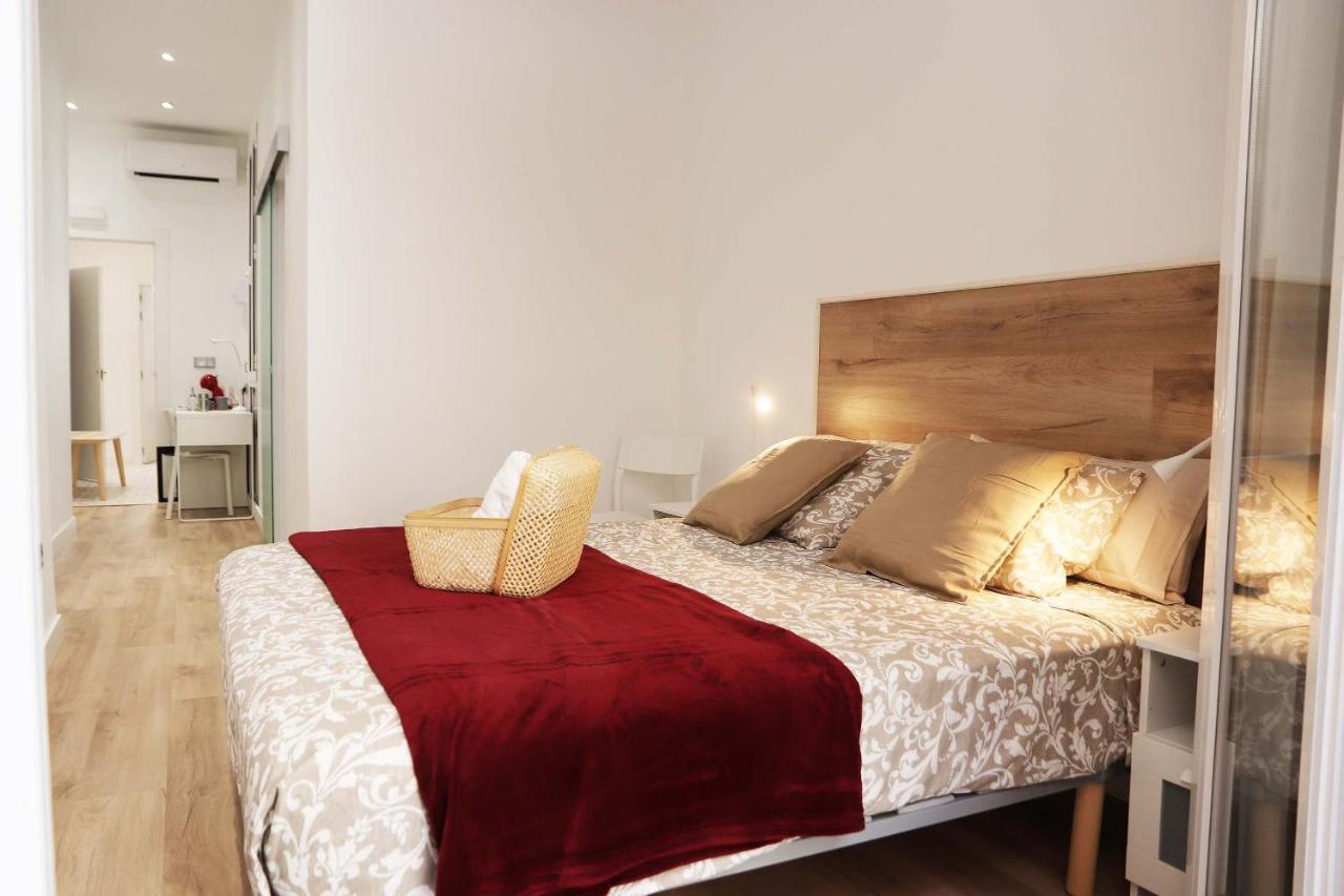 Hostal Gracia Barcelona Luaran gambar