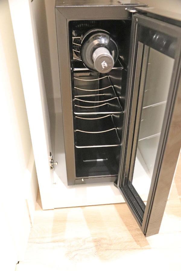 Hostal Gracia Barcelona Luaran gambar